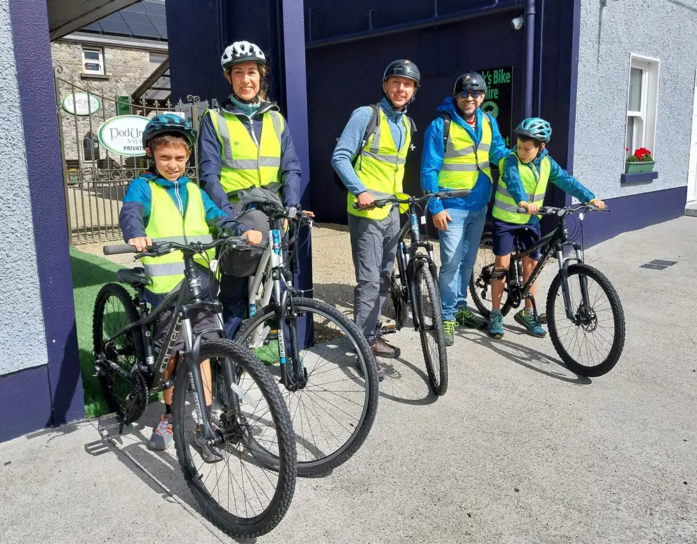 Explore Portumna by bicycle - Dick's Bike Hire, Portumna, Galway